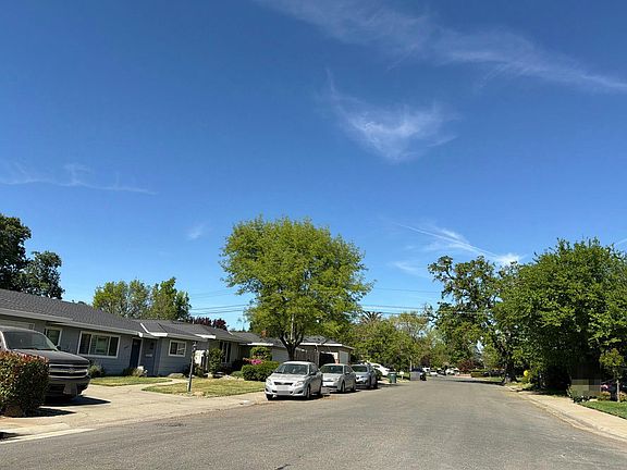 4th image of 3849 Spencer Way