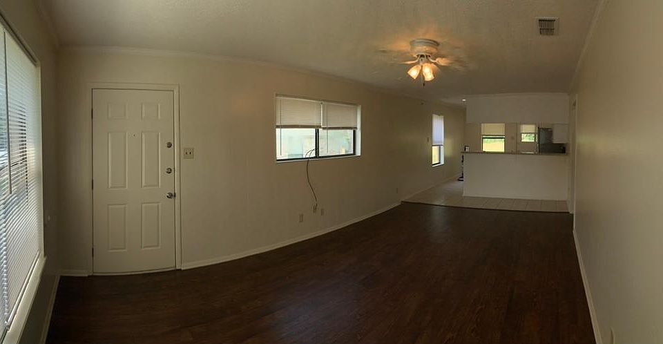 1st image of 108B Willow Creek Ct #108B