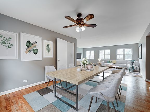 3rd image of 2431 W Lunt Ave APT 1A