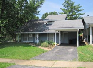 439 Great Hill Dr, Ballwin, MO