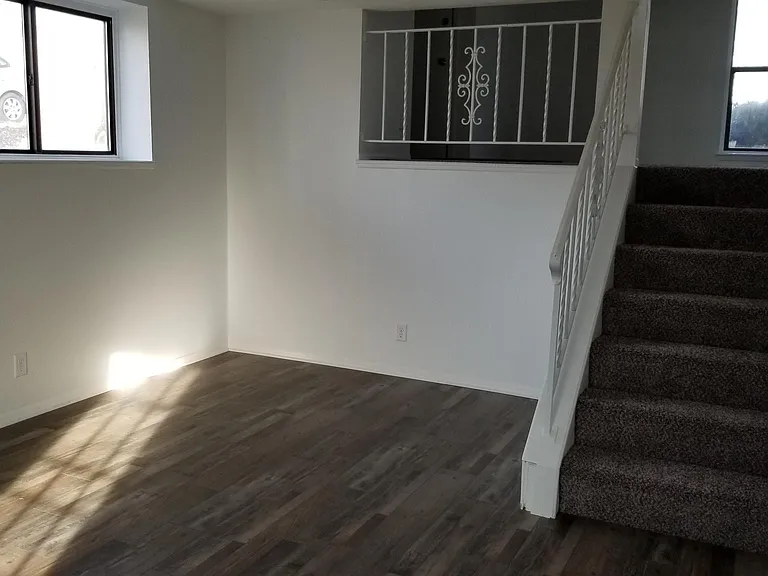 5314 N Linwood Ave — Photo 7