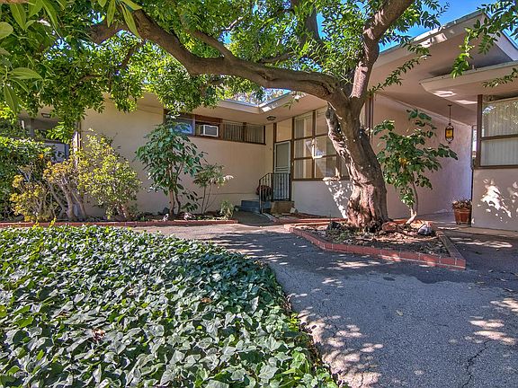 2nd image of 64 Avenue 64