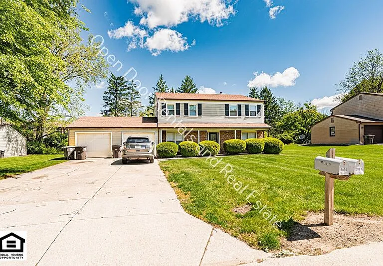 5007 Vermont Ln — Photo 1