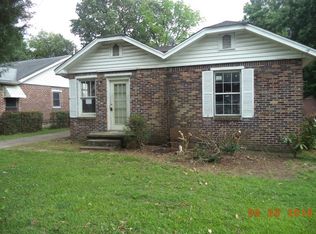 128 Iris Dr, Jackson, TN 38301