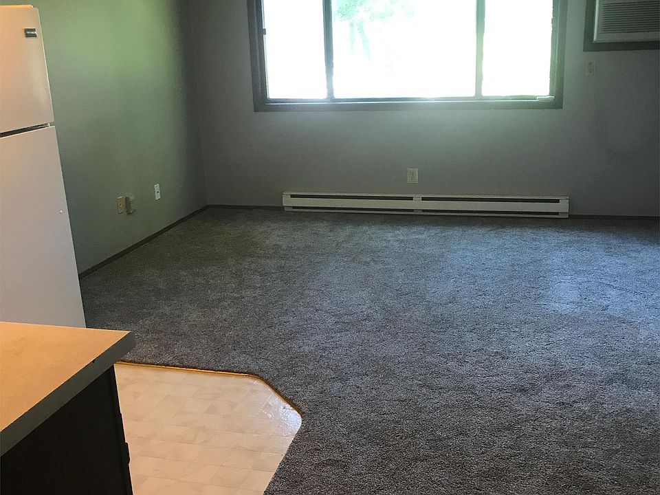 1st image of 911 E Lincoln Ave APT 22
