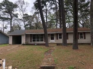 566 Daniel Cir, Jackson, MS 39212