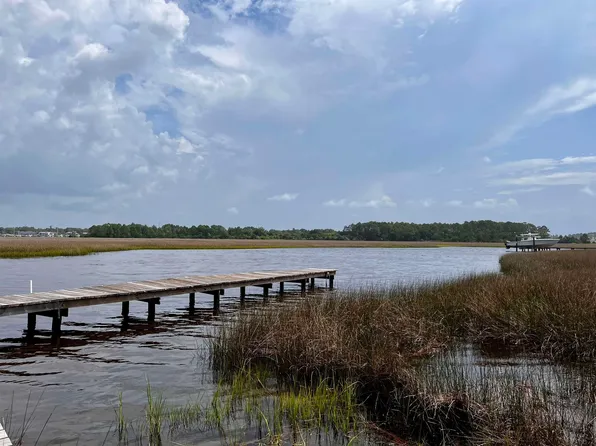 149 Timber Island Rd, Carrabelle, FL 32322