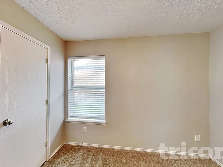 2516 Concina Way — Photo 12
