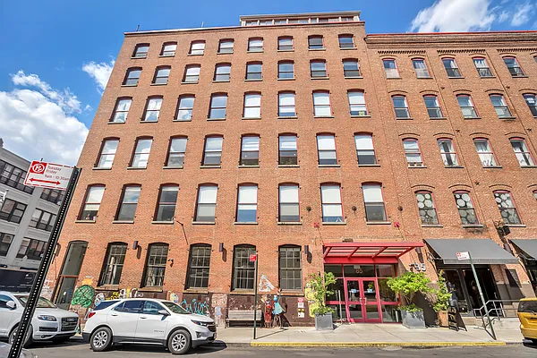 Sold by Compass | media 15