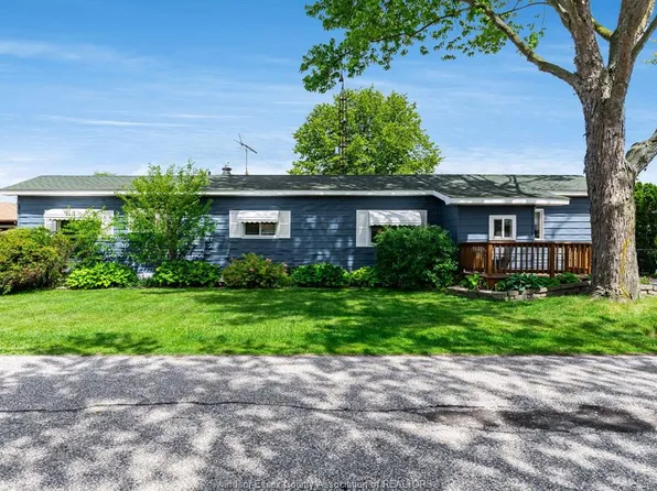 105 Brooks Blvd, Lakeshore, ON N8N 2P7