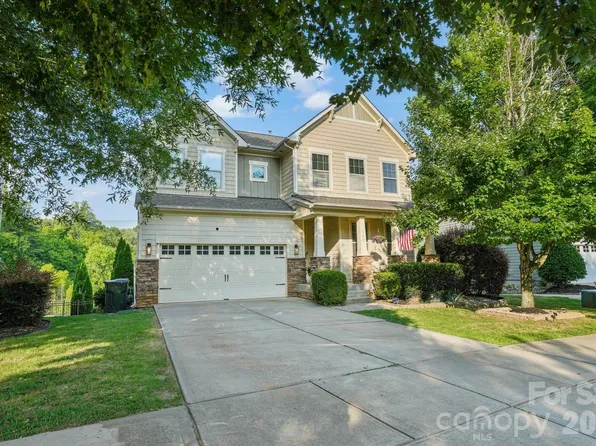 144 Blossom Ridge Dr, Mooresville, NC 28117