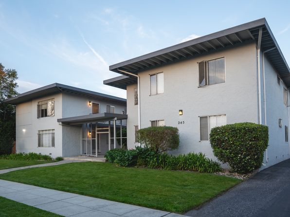 245 Bush St APT 22