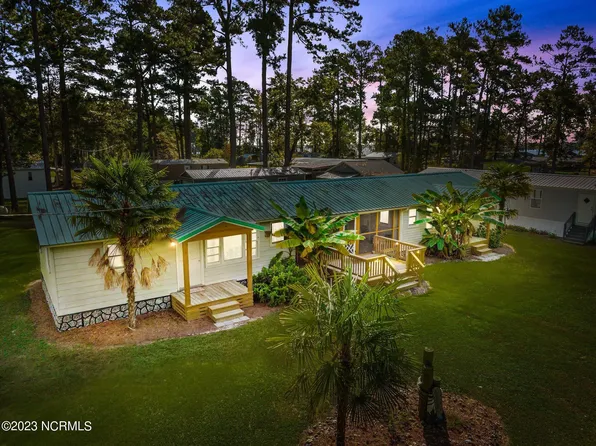 111 Richland Boulevard, Aurora, NC 27806