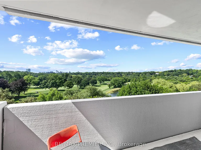 240 Scarlett Rd #711 — Photo 28