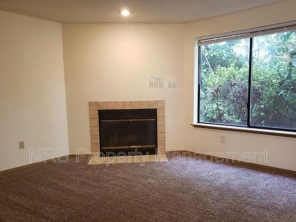 4th image of 11007 SE 248th St APT A