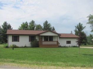 4506 Genesee Rd, Lapeer, MI 48446