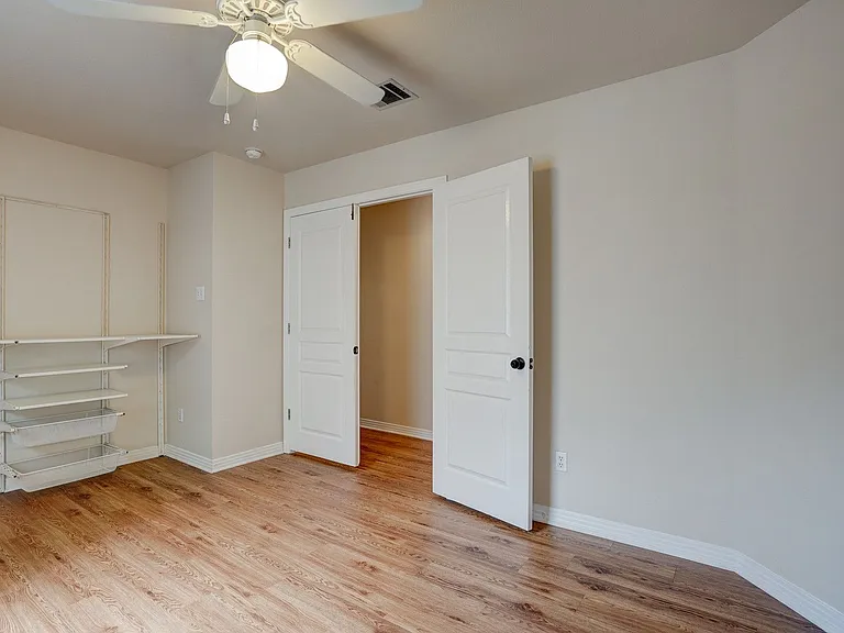4502 Avenue B #B — Photo 17