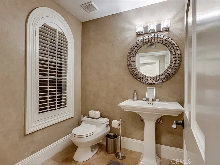 28092 Tefir — Photo 27