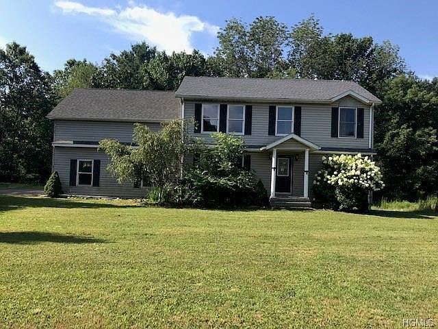 1st image of 9 Kimberly Ln