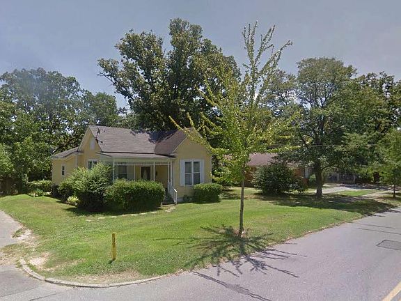 Front Yard (no fence)