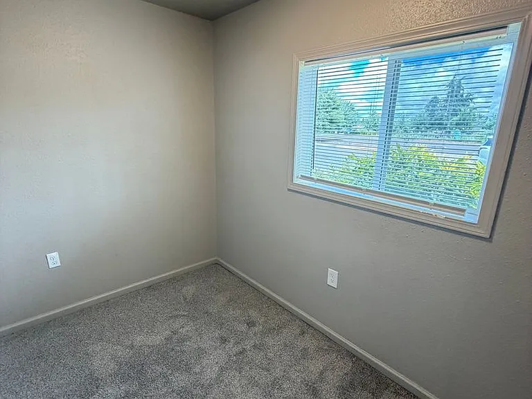 254 Taylor St — Photo 8