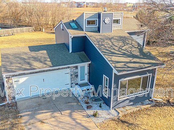 2nd image of 5305 NW 91st Ct