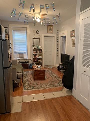 1st image of 1512 N Greenview Ave #3R