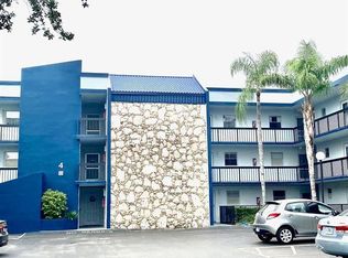 3130 Holiday Springs Blvd APT 104, Pompano Beach, FL 33063