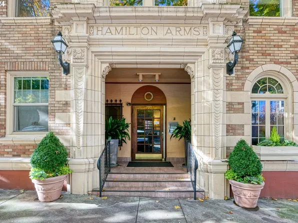 709 SW 16th Ave Unit 406, Portland, OR 97205