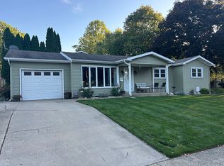 306 E Raymond St, Bremen, IN 46506