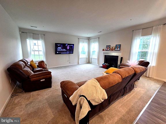5th image of 9566 Mourning Dove Way