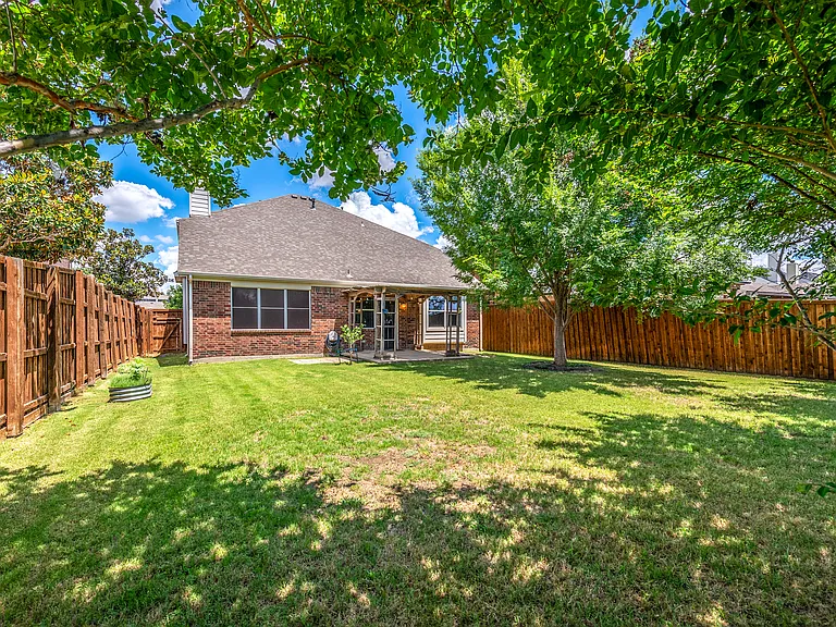 12763 Cardinal Creek Dr — Photo 7