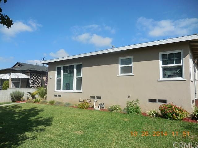 1st image of 10421 Floral Dr #1