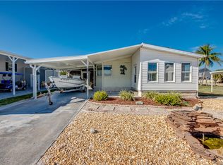 7306 Cobiac Dr, Saint James City, FL 33956