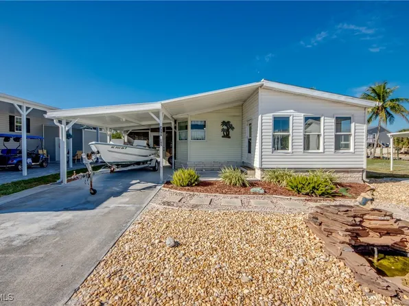 7306 Cobiac Dr, Saint James City, FL 33956