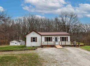 6655 N 850 E, Howe, IN 46746