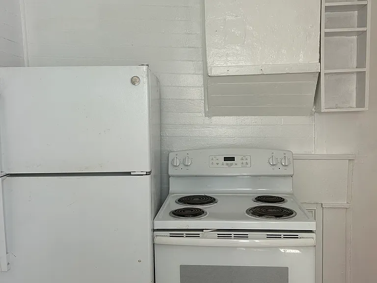 2929 Saint Claude Ave — Photo 5