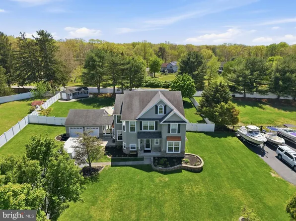 27 Lauren Way, Franklinville, NJ 08322