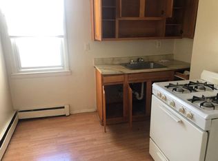 386 Avenue C APT 6, Bayonne, NJ 07002