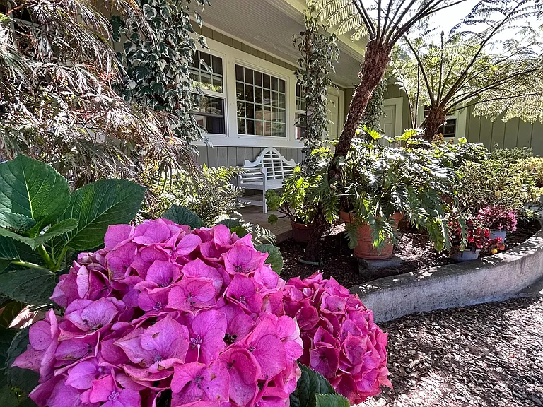 Blohm Ave E — Photo 25