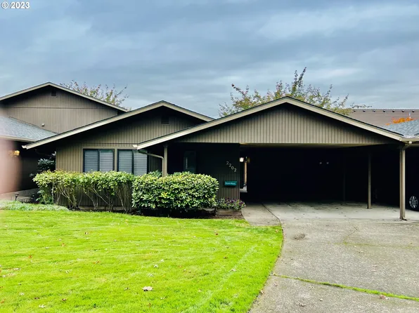 2202 Ridgeway Dr, Eugene, OR 97401