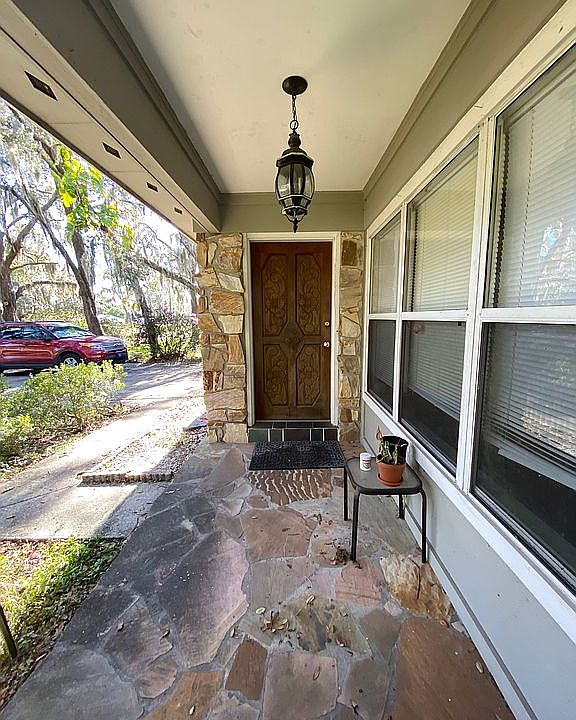 1st image of 424 Fern Cliff Ave