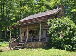 302 Fork Mountain Rd SW, Meadows Of Dan, VA 24120