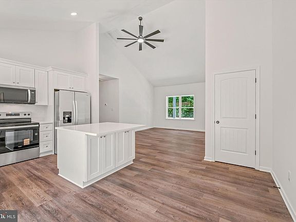 3rd image of 57 Gray Ln