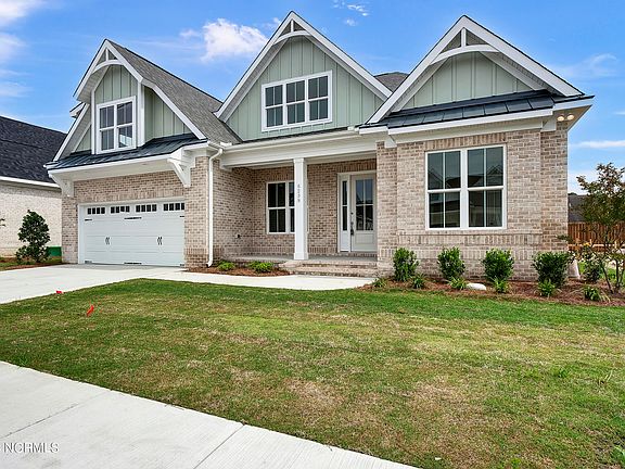 2nd image of 6239 Mirage Way