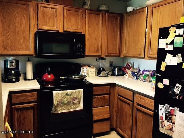 2nd image of 8050 Pioneer Dr APT 1002