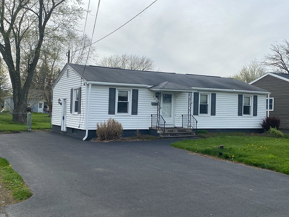 925 Kinne St, East Syracuse, NY 13057 | Zillow