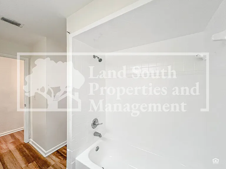 246 Mary Catherine Ct — Photo 13