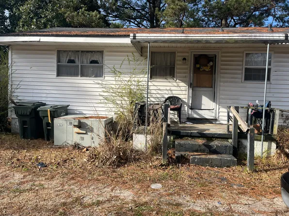 1521 Black Creek Rd SE, Wilson, NC 27893