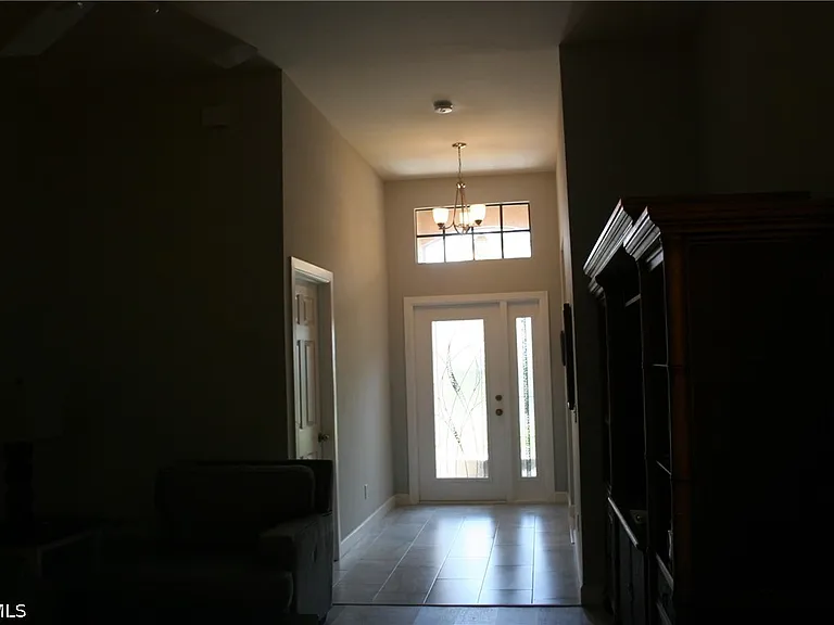 15472 Admiralty Cir #2 — Photo 8